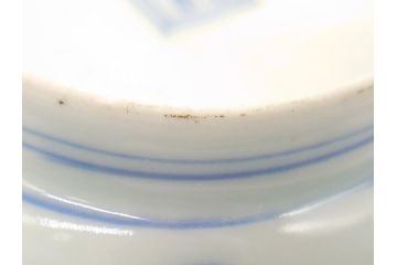 江戸期　古伊万里　染付　雲鶴宝尽文　悠々自適に舞う鶴の世界観に魅了される三寸湯呑み2客セット(蕎麦猪口、和食器)(R-062102)