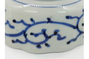 幕末期　伊万里焼　染付　線描き　花唐草文　5寸　約15.5cm　手描きの温かみが感じられる深皿3枚セット(中皿、変形皿、和食器、和皿、五寸)(R-062103)