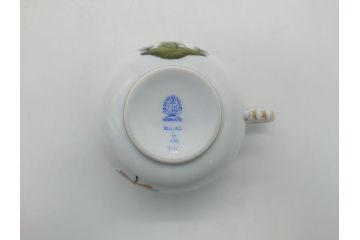 ヘレンド　ハンガリー　HEREND HVNGARY　HANDPAINTED　ロスチャイルド・バード　トリオ　美しい金彩の飾りで縁取られたエレガントな皿&カップ&ソーサー(HUNGARY、プレート、C&S)(R-062106)