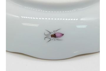 ヘレンド　ハンガリー　HEREND HVNGARY　HANDPAINTED　ロスチャイルド・バード　トリオ　美しい金彩の飾りで縁取られたエレガントな皿&カップ&ソーサー(HUNGARY、プレート、C&S)(R-062106)