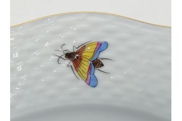 ヘレンド　ハンガリー　HEREND HVNGARY　HANDPAINTED　ロスチャイルド・バード　トリオ　美しい金彩の飾りで縁取られたエレガントな皿&カップ&ソーサー(HUNGARY、プレート、C&S)(R-062106)