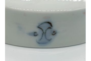 幕末〜明治期　伊万里焼　金襴手　色絵　染付　花桃文　5.4寸皿　約16.5cm　煌びやかで豪華な絵付けの深皿2枚セット(五寸四分、和皿、中皿、和食器)(R-062114)