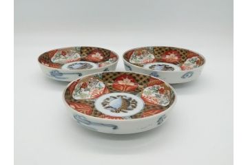 幕末〜明治期　伊万里焼　金襴手　色絵　染付　花桃文　5.4寸皿　約16.5cm　煌びやかで豪華な絵付けの深皿3枚セット(五寸四分、和皿、中皿、和食器)(R-062115)