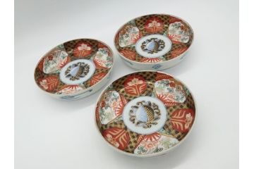 幕末〜明治期　伊万里焼　金襴手　色絵　染付　花桃文　5.4寸皿　約16.5cm　煌びやかで豪華な絵付けの深皿3枚セット(五寸四分、和皿、中皿、和食器)(R-062115)