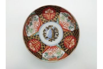 幕末〜明治期　伊万里焼　金襴手　色絵　染付　花桃文　5.4寸皿　約16.5cm　煌びやかで豪華な絵付けの深皿3枚セット(五寸四分、和皿、中皿、和食器)(R-062115)