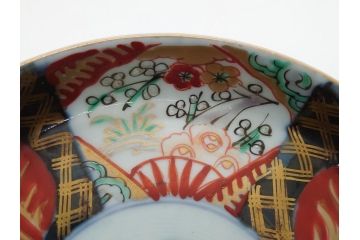 幕末〜明治期　伊万里焼　金襴手　色絵　染付　花桃文　5.4寸皿　約16.5cm　煌びやかで豪華な絵付けの深皿3枚セット(五寸四分、和皿、中皿、和食器)(R-062117)