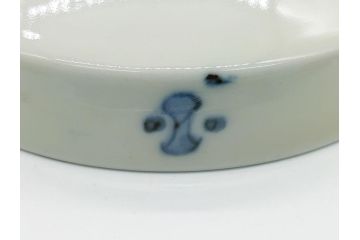 幕末〜明治期　伊万里焼　金襴手　色絵　染付　花桃文　5.4寸皿　約16.5cm　煌びやかで豪華な絵付けの深皿2枚セット(五寸四分、和皿、中皿、和食器)(R-062118)