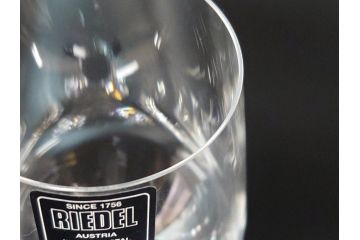 オーストリア　RIEDEL(リーデル)　ソムリエ　プラウドフットジャパン記念品(名入れ有)　洗練された気品さを放つワイングラス2客セット(箱付き、proudfoot japan)(R-062120)