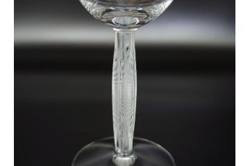 フランス　LALIQUE(ラリック)　卓越した上品さをまとうワイングラス2客セット(クリスタル)(R-062121)