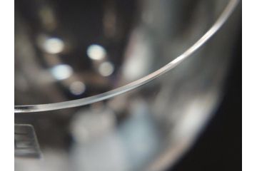 フランス　LALIQUE(ラリック)　卓越した上品さをまとうワイングラス2客セット(クリスタル)(R-062121)