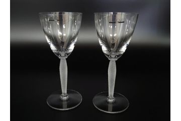 フランス　LALIQUE(ラリック)　ルーヴル　卓越した上品さをまとうワイングラス2客セット(クリスタル、ペア)(R-062125)