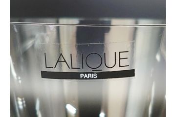 フランス　LALIQUE(ラリック)　ルーヴル　卓越した上品さをまとうワイングラス2客セット(クリスタル、ペア)(R-062125)