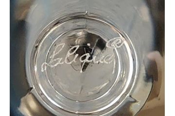 フランス　LALIQUE(ラリック)　ルーヴル　卓越した上品さをまとうワイングラス2客セット(クリスタル、ペア)(R-062125)