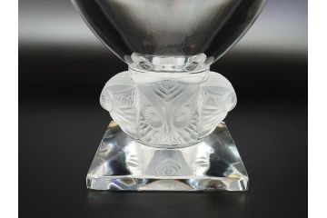 フランス　LALIQUE(ラリック)　梟　物静かに佇むフクロウが印象的なフラワーベース(クリスタル、花瓶、花器、ボウル、鉢、小物入れ、ふくろう)(R-062126)