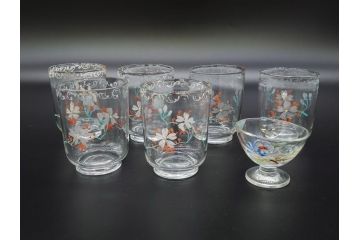 大正期　レトロ　エナメル絵付け　エナメル彩　花文　温かみのある可愛らしい絵付けが魅力のグラス6客と猪口1客のセット(タンブラー、リキュール、グラス、7点、グラスペインティング、ガラス)(R-062127)