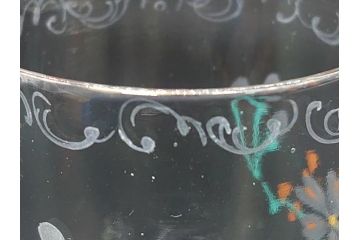 大正期　レトロ　エナメル絵付け　エナメル彩　花文　温かみのある可愛らしい絵付けが魅力のグラス6客と猪口1客のセット(タンブラー、リキュール、グラス、7点、グラスペインティング、ガラス)(R-062127)