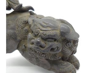 古玩　古銅　香炉　意匠を凝らした彫刻が見事な獅子2体(大、小)(置物、ディスプレイ、仏具、中国?)(R-062139)