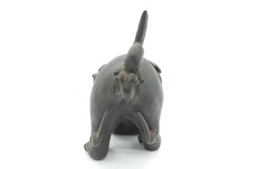 古玩　古銅　香炉　意匠を凝らした彫刻が見事な獅子2体(大、小)(置物、ディスプレイ、仏具、中国?)(R-062139)