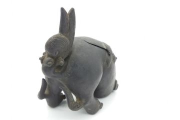古玩　古銅　香炉　意匠を凝らした彫刻が見事な獅子2体(大、小)(置物、ディスプレイ、仏具、中国?)(R-062139)