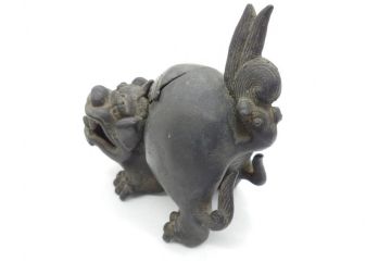 古玩　古銅　香炉　意匠を凝らした彫刻が見事な獅子2体(大、小)(置物、ディスプレイ、仏具、中国?)(R-062139)
