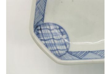 古伊万里　染付　丸紋　隅切り　5.3寸　約16cm　食卓を爽やかに彩る正角皿2客セット(葵、団花紋、五寸三分、変形皿、中皿、和皿、和食器)(R-062143)