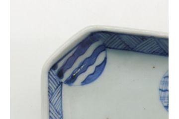 古伊万里　染付　丸紋　隅切り　5.3寸　約16cm　食卓を爽やかに彩る正角皿3客セット(葵、団花紋、五寸三分、変形皿、中皿、和皿、和食器)(R-062145)