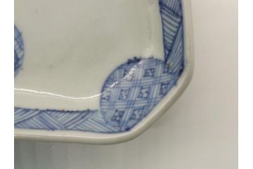 古伊万里　染付　丸紋　隅切り　5.3寸　約16cm　食卓を爽やかに彩る正角皿3客セット(葵、団花紋、五寸三分、変形皿、中皿、和皿、和食器)(R-062145)