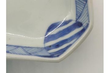 古伊万里　染付　丸紋　隅切り　5.3寸　約16cm　食卓を爽やかに彩る正角皿3客セット(葵、団花紋、五寸三分、変形皿、中皿、和皿、和食器)(R-062146)
