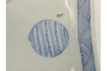 古伊万里　染付　丸紋　隅切り　5.3寸　約16cm　食卓を爽やかに彩る正角皿3客セット(葵、団花紋、五寸三分、変形皿、中皿、和皿、和食器)(R-062147)
