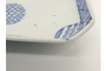 古伊万里　染付　丸紋　隅切り　5.3寸　約16cm　食卓を爽やかに彩る正角皿3客セット(葵、団花紋、五寸三分、変形皿、中皿、和皿、和食器)(R-062147)