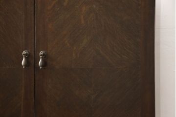和製アンティーク　昭和中期　大正ロマン　ナラ材　たっぷり収納が嬉しい!!趣ある色合いがレトロな雰囲気を高める洋風レコードケース(レコードキャビネット、収納棚、戸棚)(R-062156)