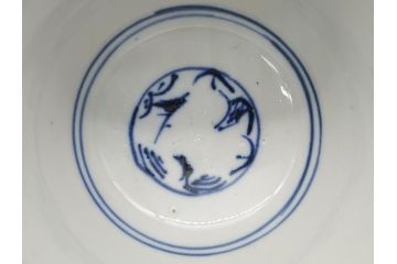 明治期　上手物　伊万里　色絵　お茶の時間を華やかに演出する湯呑み2客セット(大・小)(和食器、茶器、茶道具)(R-062168)