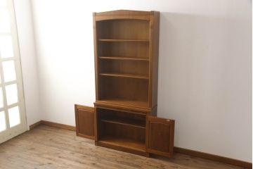 中古　美品　DREXEL HERITAGE(ドレクセルヘリテイジ)　Triune(トライユン)　上品な佇まいのブックケース(シェルフ、本棚、飾り棚、キャビネット、収納棚)(R-062172)