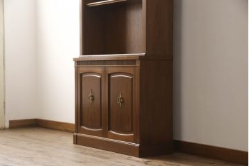 中古　美品　DREXEL HERITAGE(ドレクセルヘリテイジ)　Triune(トライユン)　上品な佇まいのブックケース(シェルフ、本棚、飾り棚、キャビネット、収納棚)(R-062172)