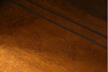 中古　美品　DREXEL HERITAGE(ドレクセルヘリテイジ)　Triune(トライユン)　上品な佇まいのブックケース(シェルフ、本棚、飾り棚、キャビネット、収納棚)(R-062172)