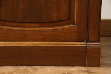 中古　美品　DREXEL HERITAGE(ドレクセルヘリテイジ)　Triune(トライユン)　上品な佇まいのブックケース(シェルフ、本棚、飾り棚、キャビネット、収納棚)(R-062172)