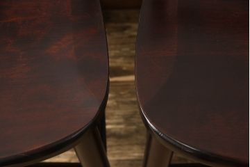 中古　九州民芸家具　すらりと伸びた後ろ脚と滑らかな木肌が上品なラダーバックチェア2脚セット(ダイニングチェア、板座チェア、イス、椅子)(R-062185)