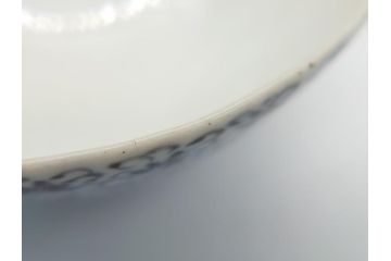 江戸期　古伊万里　染付　花唐草文　3.3寸　約10cm　手描きの味わいが感じられる茶碗(三寸三分、和食器、深皿、和皿)(R-062186)