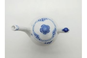 デンマーク　ROYAL　COPENHAGEN(ロイヤルコペンハーゲン)　プリンセス　ブルー　美しいレースの絵付けが優雅さを演出するコーヒーポット(ピッチャー、ティーポット、洋食器)(R-062192)