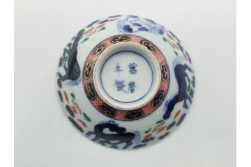江戸期　萬暦年製　古伊万里　色絵　染付　稀少図柄　馬　3.8寸　約11.5cm　生き生きとした馬の絵付けが魅力の蓋付き茶碗2客セット(和食器、三寸八分)(R-062193)