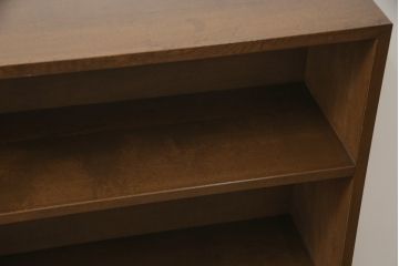 和製アンティーク　昭和初期　ナラ材　シンプルなデザインでお部屋に馴染みやすい本棚(ブックシェルフ、収納棚、飾り棚、ディスプレイ棚、陳列棚)(R-062199)