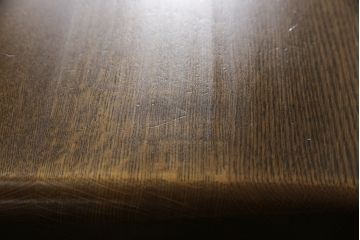 中古　美品　柏木工(KASHIWA)　WILDERNESS(ウィルダネス)　ナラ材　KT14H　美しい杢目とシックな色合いが魅力のダイニングテーブル(4人掛け、4P、6人掛け、6P、食卓)(定価約26万円)(R-062200)