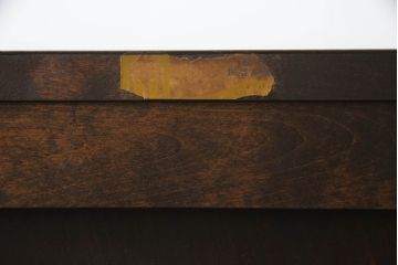 中古　松本民芸家具　クラシカルなデザインがおしゃれなA型ドレッサー(サイドボード、サイドキャビネット、引き出し、サイドチェスト、収納棚、ドレッシングチェスト)(定価約48万円)(R-062204)