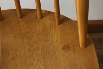 イギリスビンテージ　ERCOL(アーコール)　ゴールドスミス　北欧テイストのお部屋におすすめ!!洗練された佇まいが魅力的なチェア (ダイニングチェア、椅子、イス、板座チェア、ヴィンテージ)(R-062205)