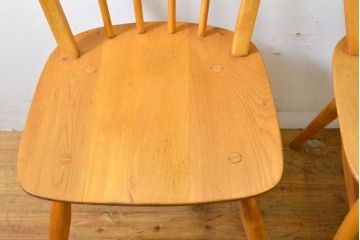 イギリスビンテージ　ERCOL(アーコール)　ナチュラルテイストのお部屋におすすめなフープバックチェア2脚セット(ダイニングチェア、ウィンザーチェア、ワークチェア、板座チェア、椅子、イス、ヴィンテージ、ウインザーチェア)(R-062206)