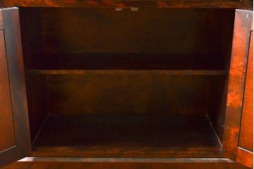 中古　九州民芸家具　洗練された佇まいと大容量の収納力を兼ね備えたシックな食器棚(カップボード、キャビネット、水屋箪笥、収納棚、戸棚、飾り棚)(R-062215)