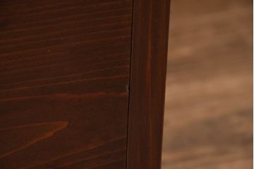 和製アンティーク　明治大正期　檜(ヒノキ)材　閂(かんぬき)付き　時を重ねた木の味わいと古びた風合いの金具が趣深い松本衣装箪笥(時代箪笥、整理タンス、古箪笥、収納たんす、引き出し、サイドチェスト)(R-062219)