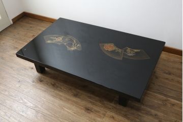 中古　輪島塗り　浜高悦朗作　繊細なタッチで描かれた花と扇の意匠が雅な雰囲気を醸し出す座卓(ローテーブル、センターテーブル、リビングテーブル)(R-062222)