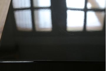 中古　輪島塗り　浜高悦朗作　繊細なタッチで描かれた花と扇の意匠が雅な雰囲気を醸し出す座卓(ローテーブル、センターテーブル、リビングテーブル)(R-062222)
