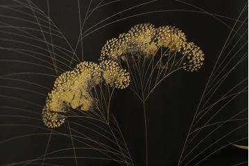 中古　輪島塗り　加治武作　飛び立つ鶴の美しさに目が奪われる衝立て(仕切り、パーテーション、つい立て)(R-062225)